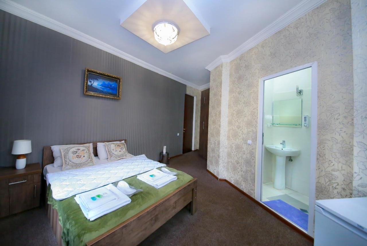 Royal Hotel Tbilisi Exterior photo